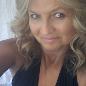 Meet your Posher, Janet